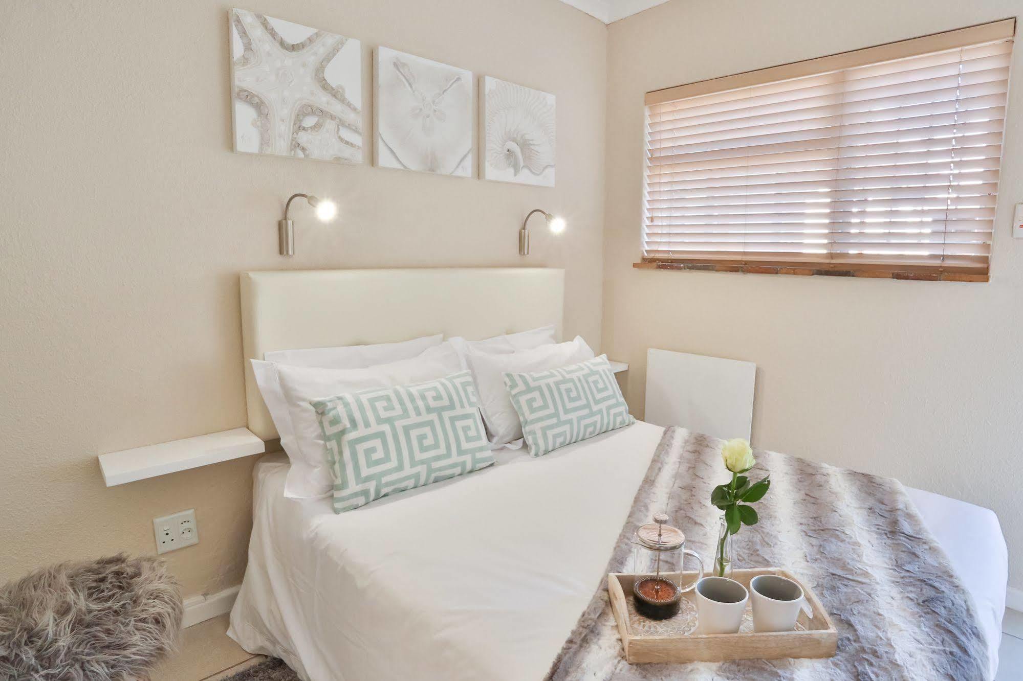 Bed & Breakfast Baywatch House Cape Town